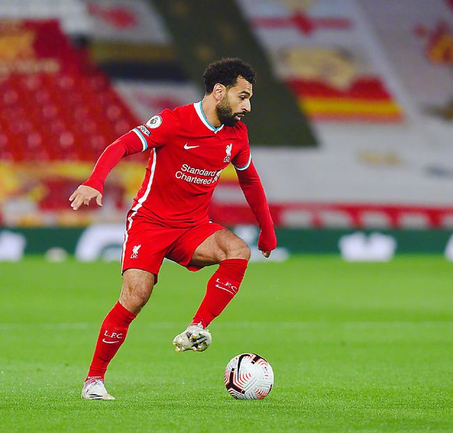 开云体育 登录-包含转折点!法兰克福状态回暖;欧超杯赛后攻防权衡;引发热议;赛程密集仍需轮换的词条